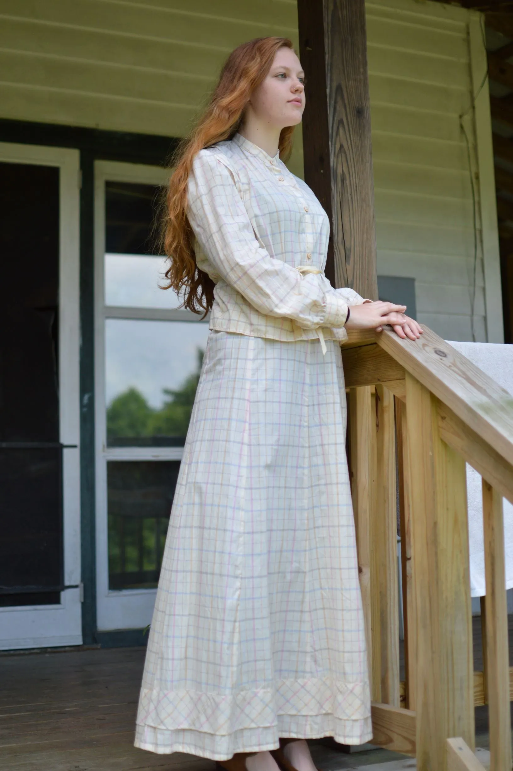 216 Schoolmistress' Shirtwaist & Skirt - PDF