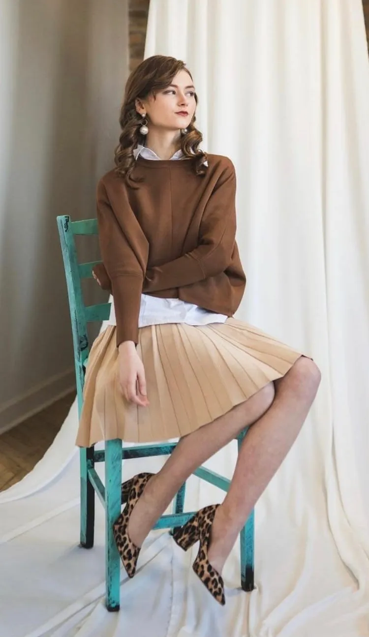 APPARALEL PLEATED KNIT SKIRT 25" TAN