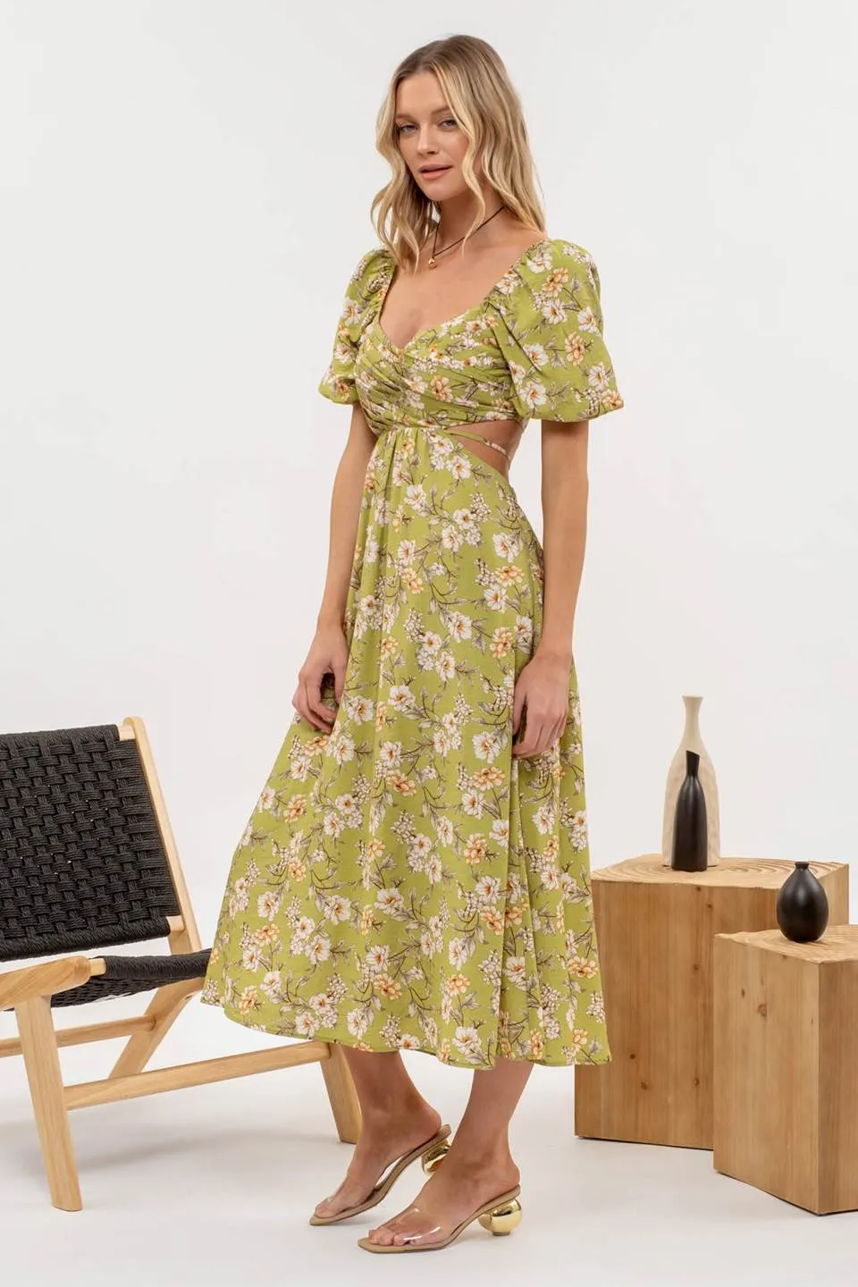 FLORAL PUFF SLEEVE CUT OUT MIDI DRESS