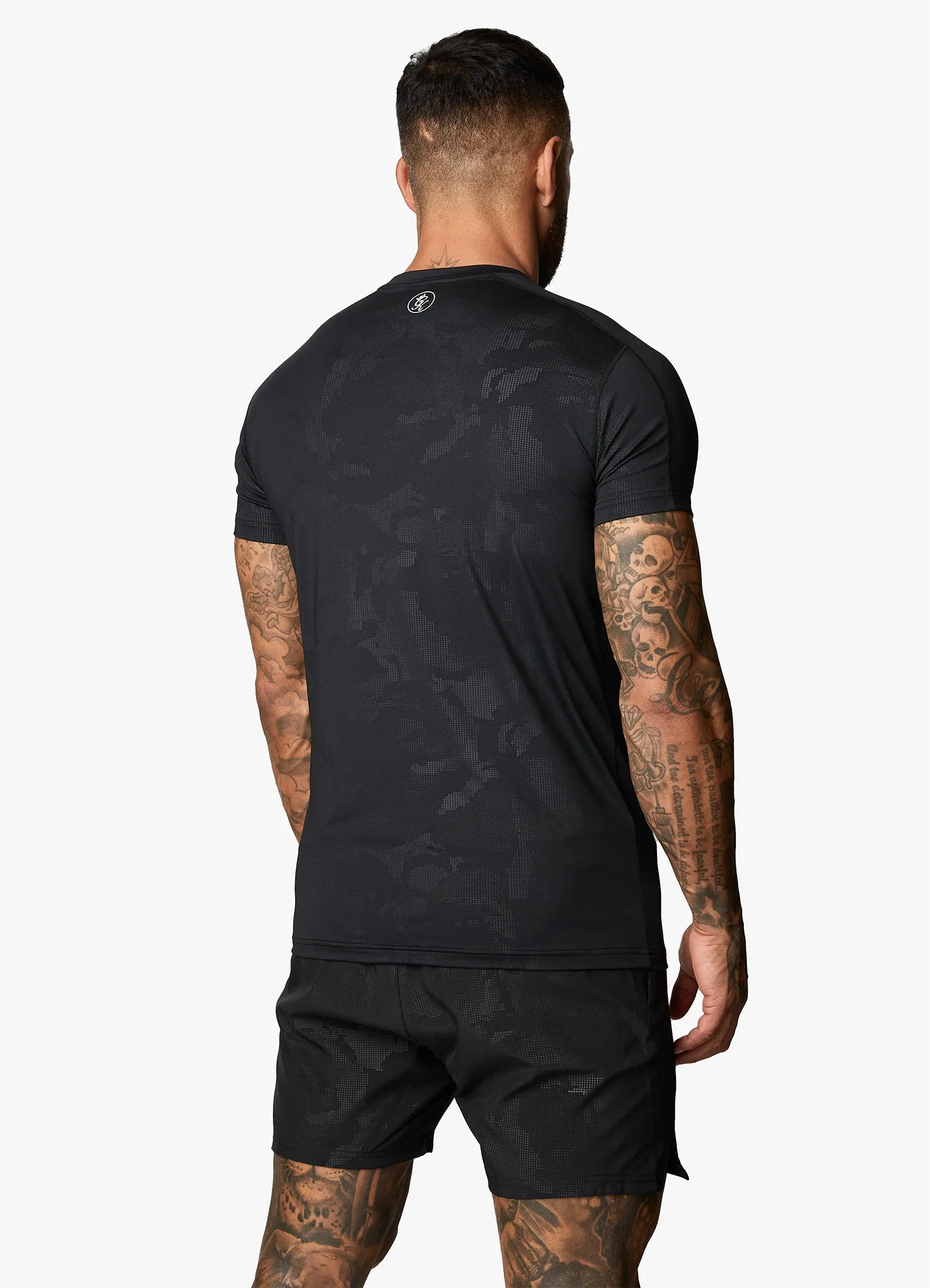 Gym King Debossed Camo SS Tee - Black