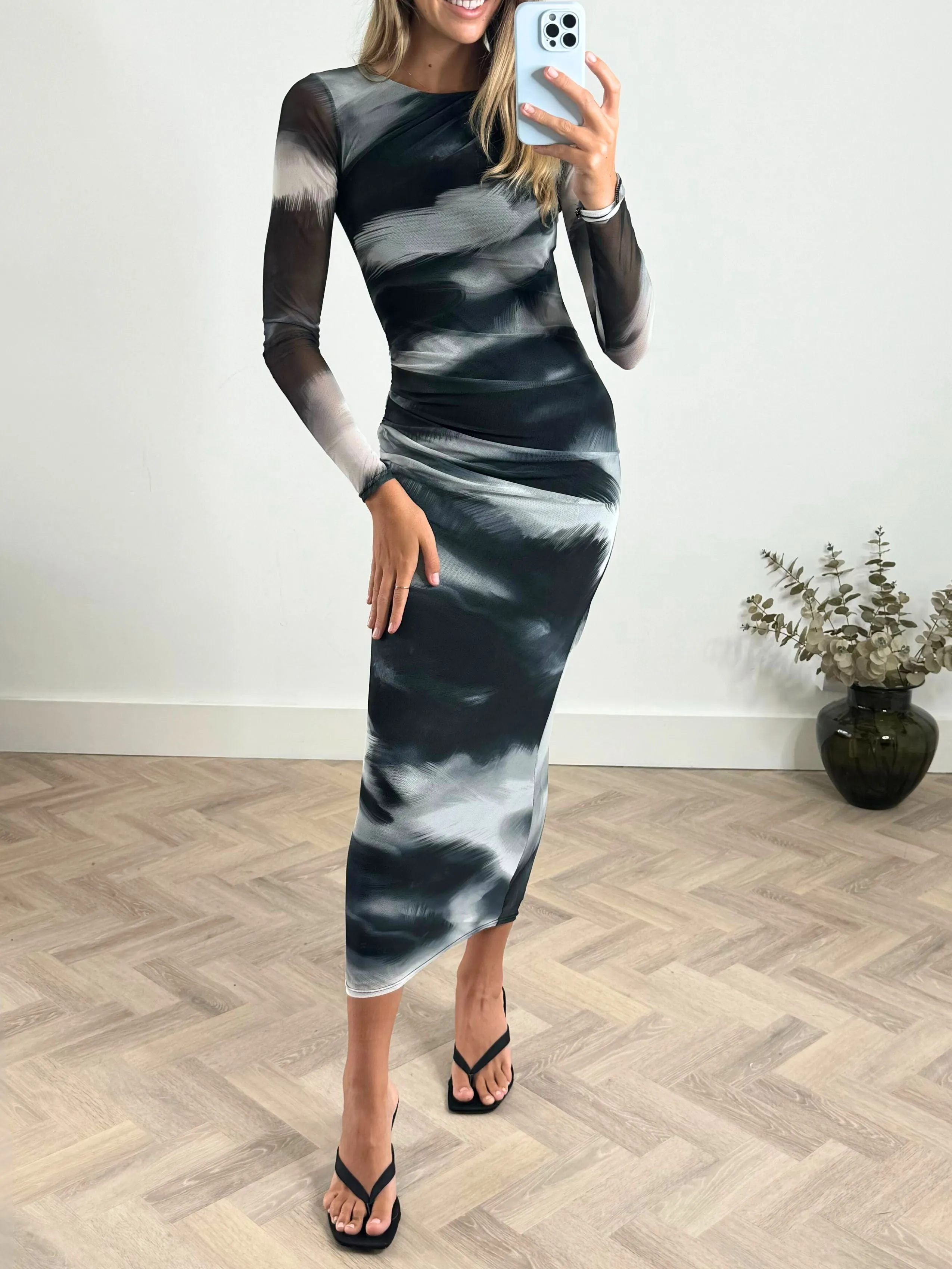 Maeva Mesh Long Sleeve Midi Dress / Mono