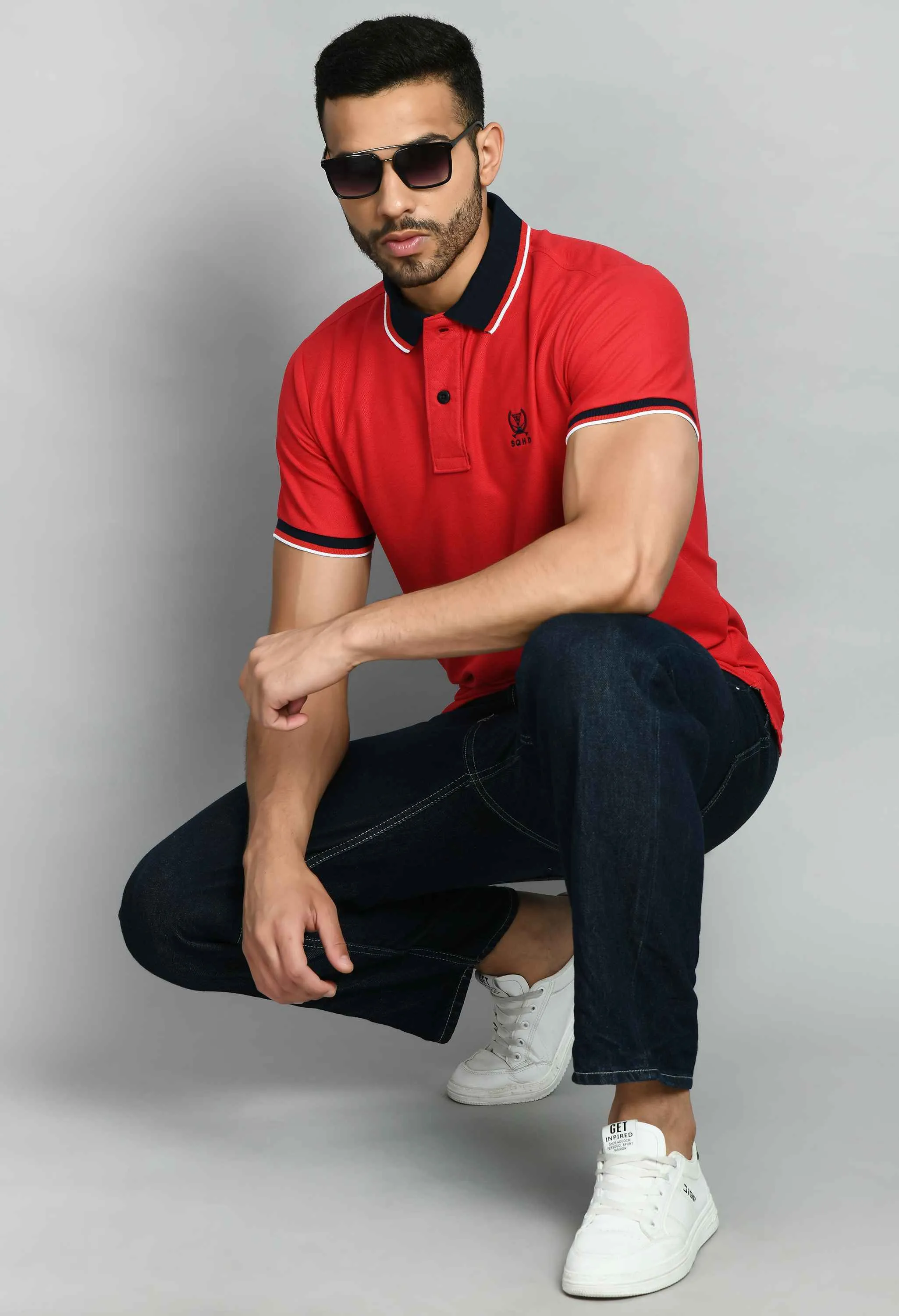 Men's Solid Red Smart Fit Polo T-Shirt