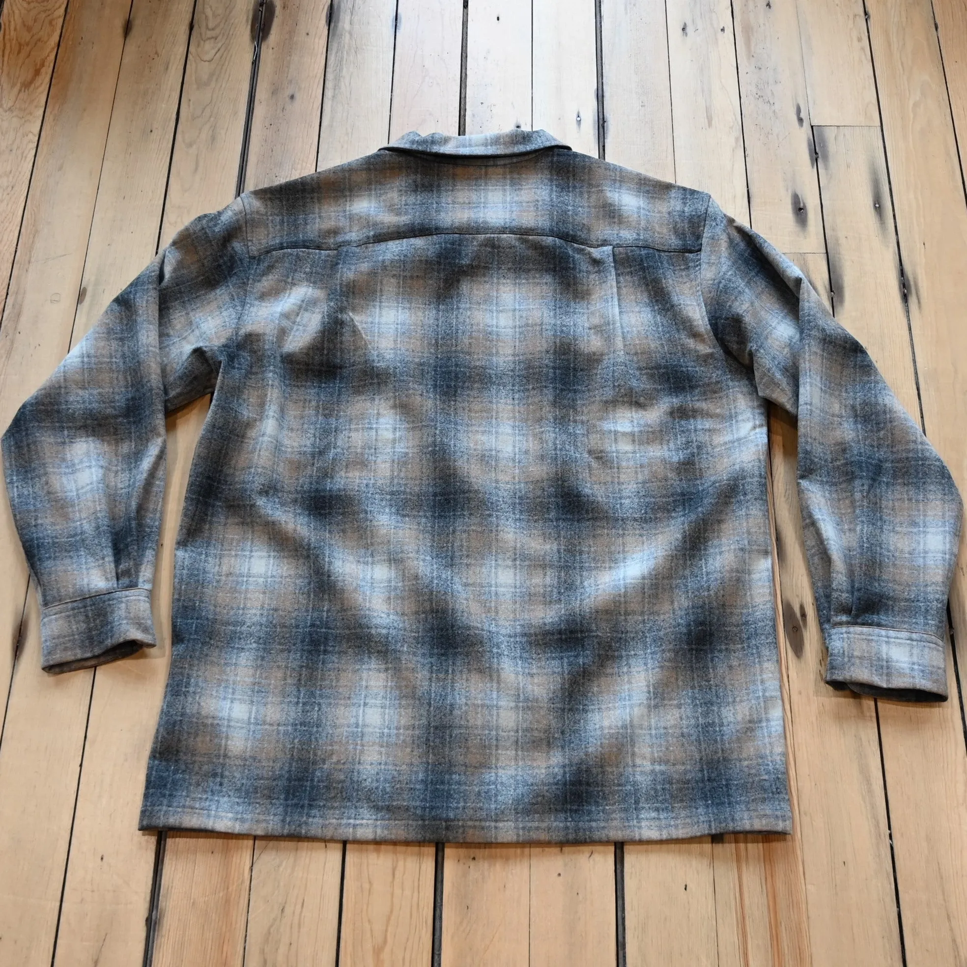 Pendleton Men's Board Shirt Grey and Tan Mix Plaid