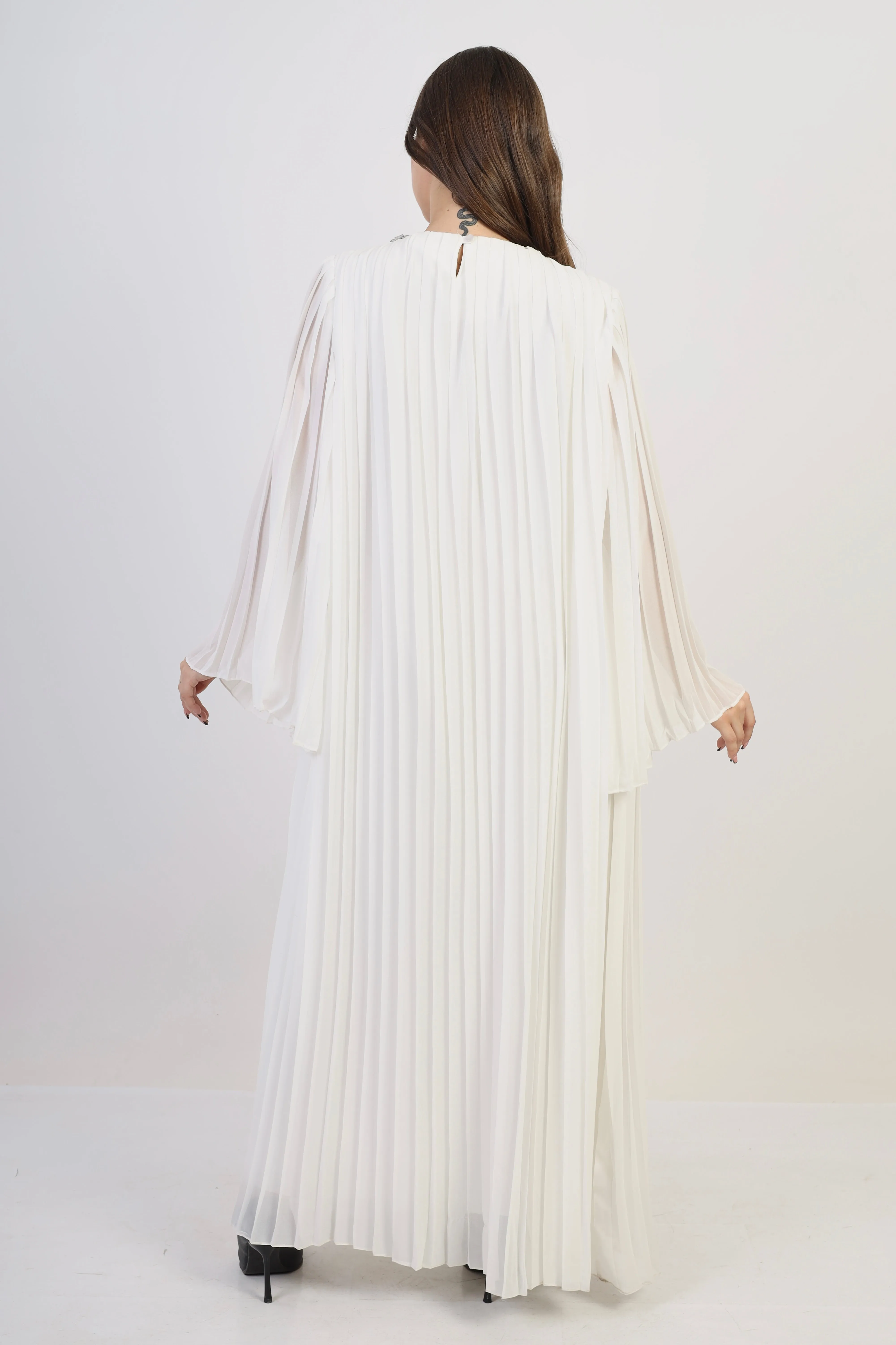 Pleated chiffon dress - White