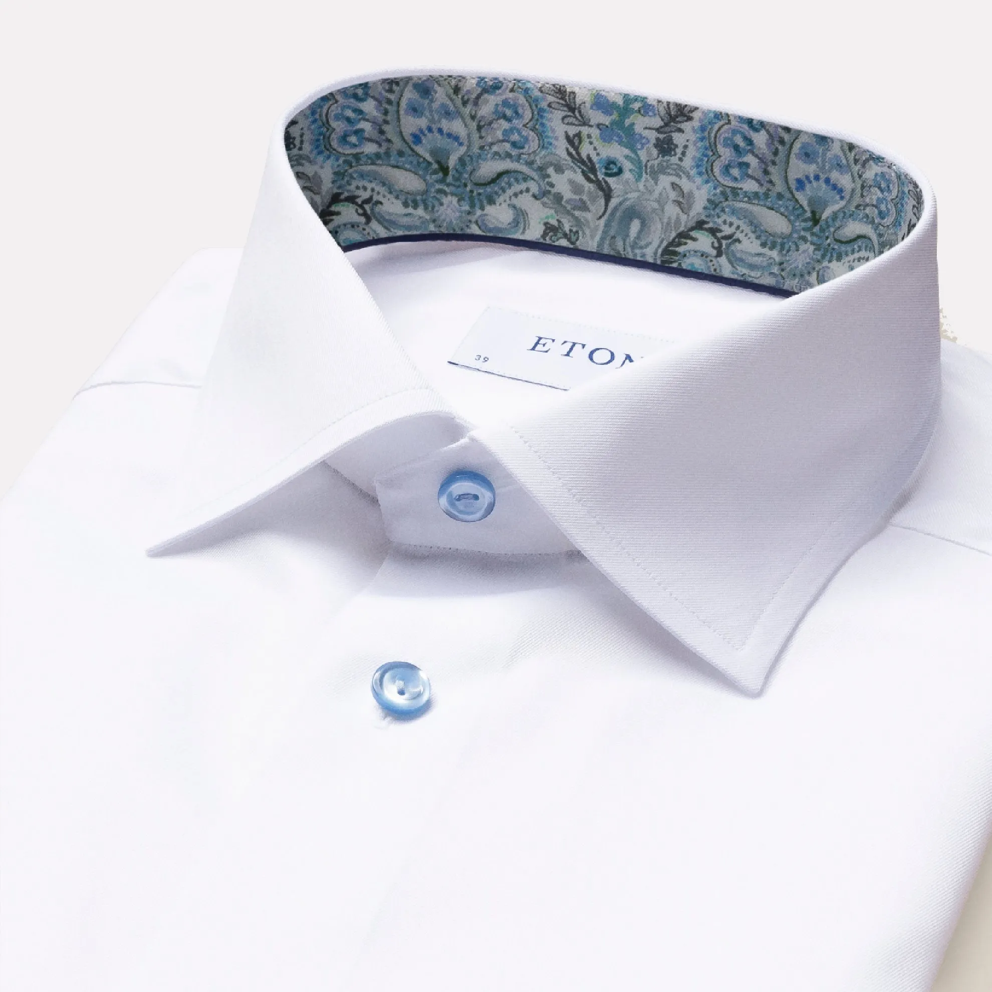 Slim Fit Signature Twill with Contrast Paisley Details / White